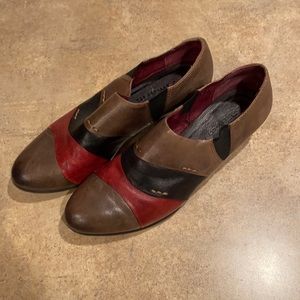 Women’s Tamaris shoes size 39